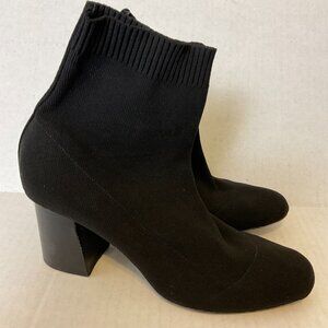 Lafayette 148 Booties 39 Black Knit Stretch Heels